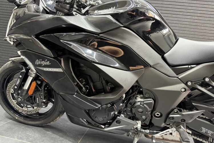 KAWASAKI NINJA 1000SX