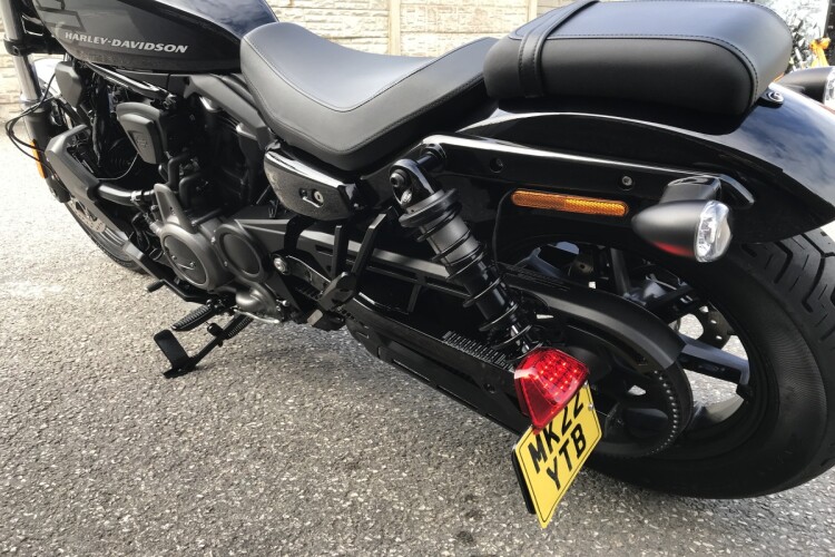 HARLEY-DAVIDSON SPORTSTER