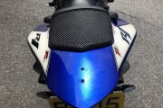 YAMAHA R1