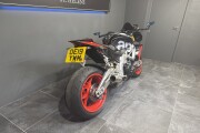 APRILIA TUONO 1100 V4
