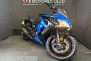 SUZUKI GSX-S1000F