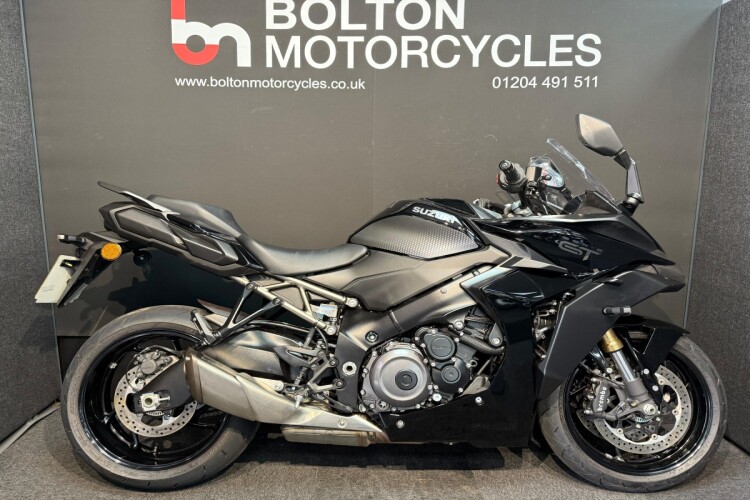 SUZUKI GSX-S1000GT