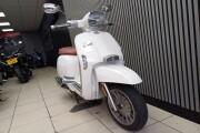 LAMBRETTA V125 SPECIAL