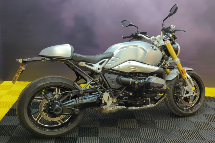 BMW R NINET