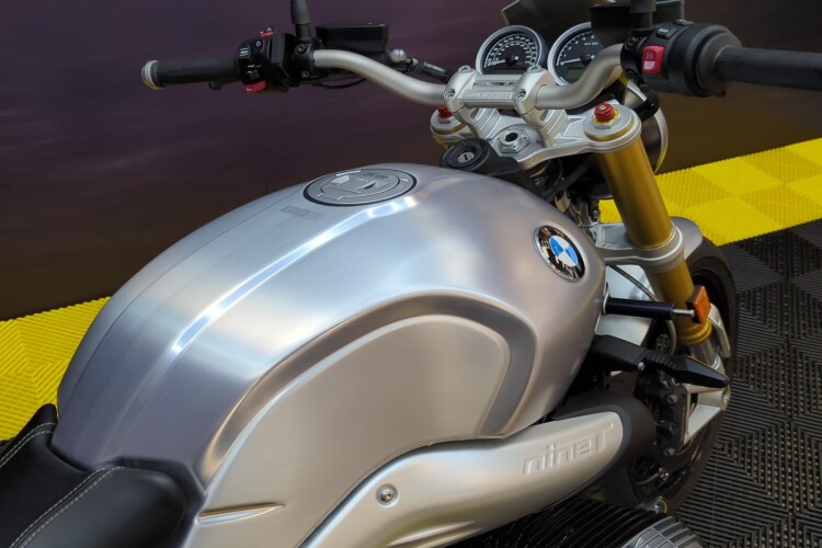 BMW R NINET