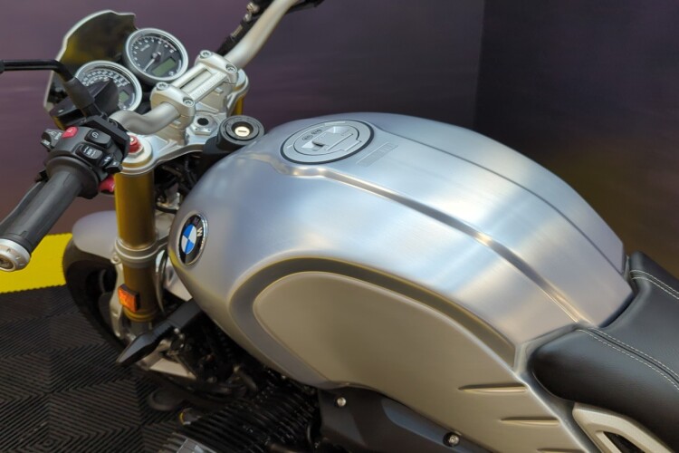 BMW R NINET