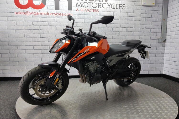 KTM 790 DUKE