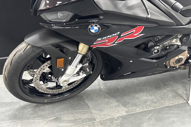 BMW S 1000 RR
