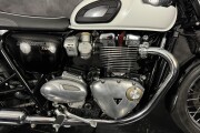 TRIUMPH BONNEVILLE T120