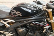 TRIUMPH SPEED TRIPLE 1200