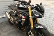 TRIUMPH SPEED TRIPLE 1200