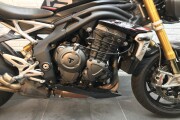 TRIUMPH SPEED TRIPLE 1200