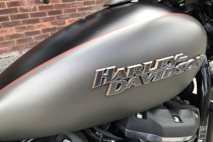 HARLEY-DAVIDSON SOFTAIL