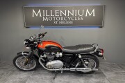 TRIUMPH BONNEVILLE T120