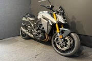 SUZUKI GSX-S1000