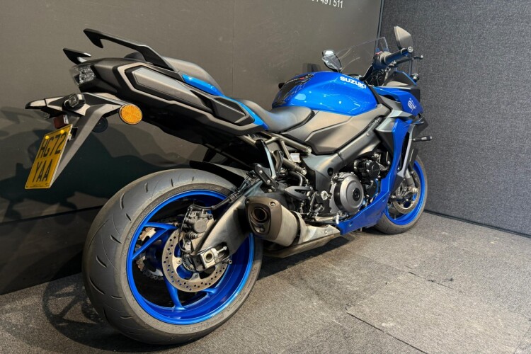 SUZUKI GSX-S1000GT