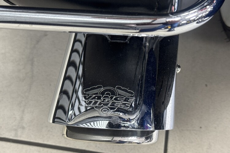 HARLEY-DAVIDSON TOURING