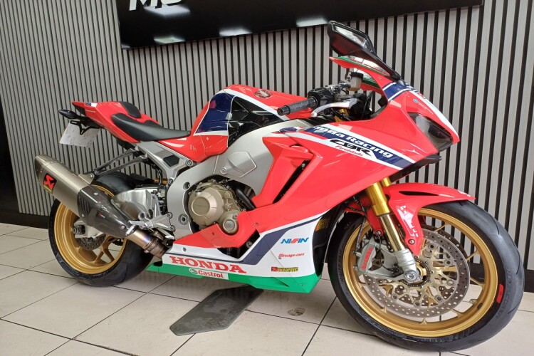 HONDA CBR1000RR FIREBLADE SP