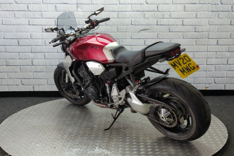 HONDA CB1000R