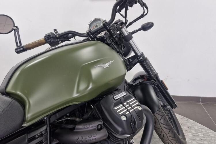 2019 MOTO GUZZI V7, Green - photo 2
