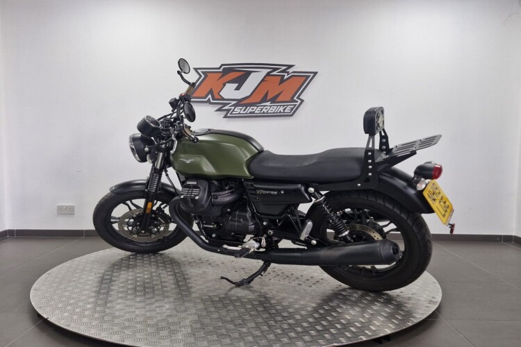 2019 MOTO GUZZI V7, Green - photo 4