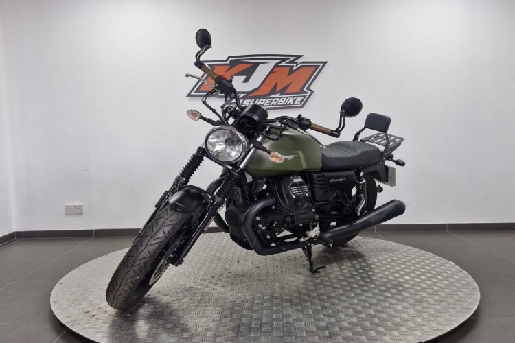 2019 MOTO GUZZI V7, Green - photo 5