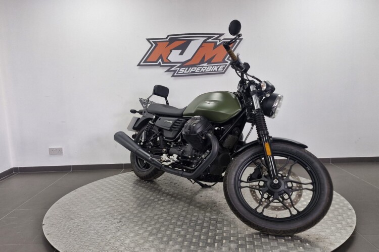 2019 MOTO GUZZI V7, Green - photo 7