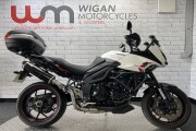 TRIUMPH TIGER 1050