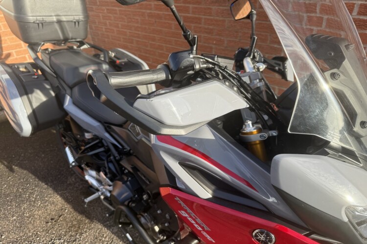 YAMAHA TRACER 900 GT