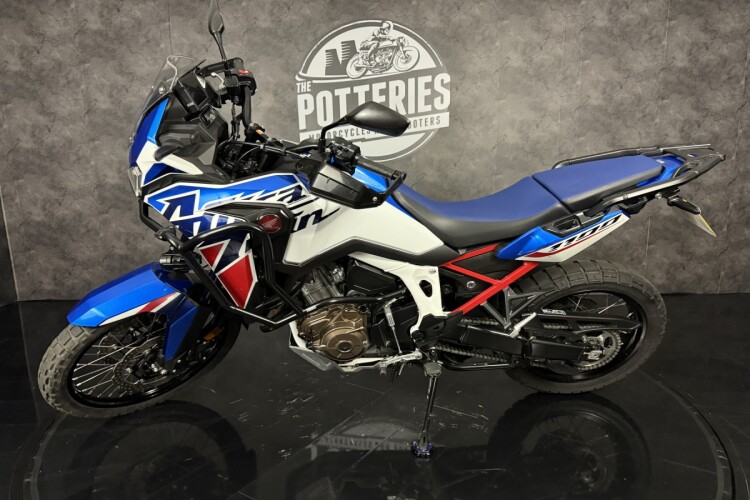 HONDA CRF1100L AFRICA TWIN