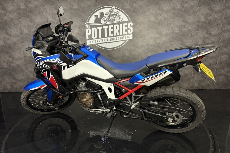 HONDA CRF1100L AFRICA TWIN