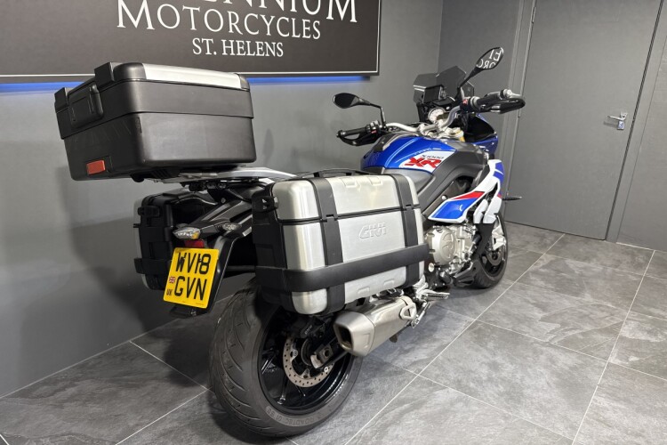 BMW S 1000 XR