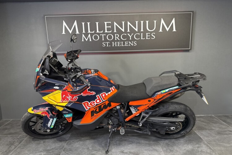 KTM 1290 SUPER ADVENTURE