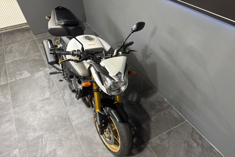 YAMAHA FAZER FZ8