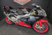 APRILIA RSV 1000