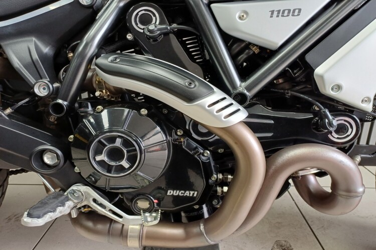 DUCATI SCRAMBLER 1100