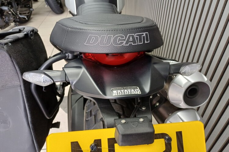 DUCATI SCRAMBLER 1100