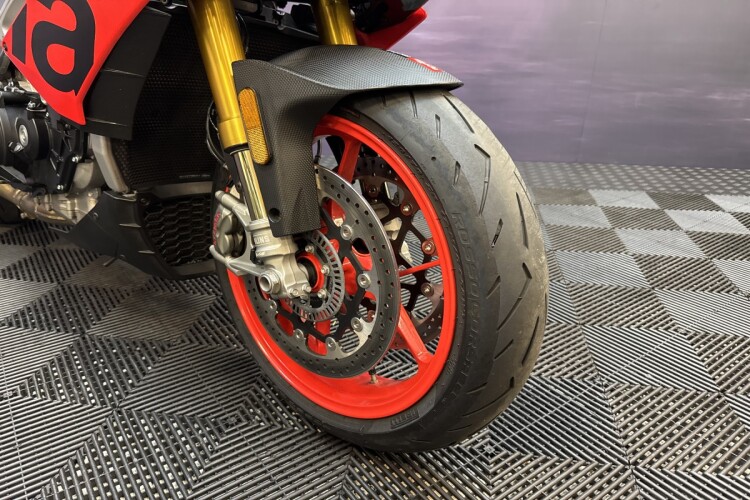APRILIA TUONO 1100 V4