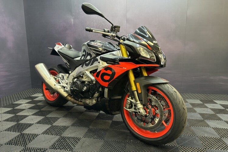 APRILIA TUONO 1100 V4