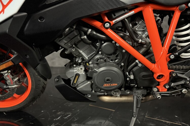 KTM 1290 SUPER DUKE GT