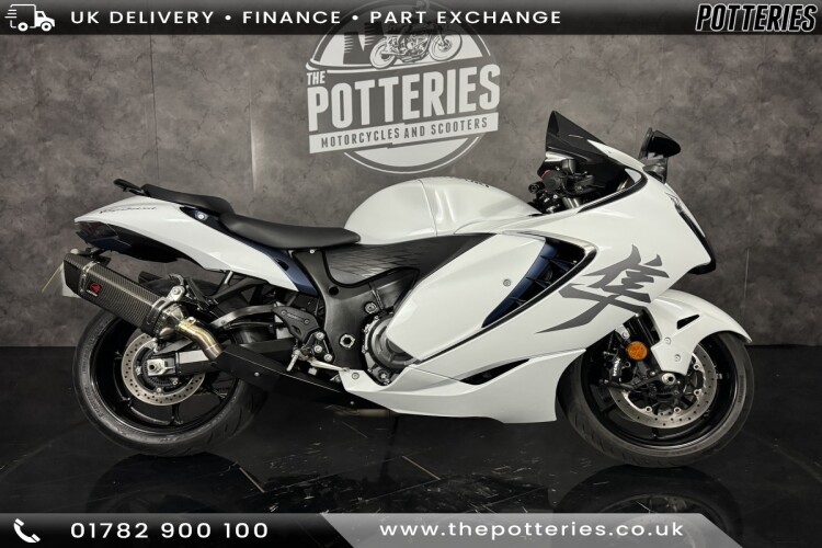 SUZUKI GSX1300R HAYABUSA