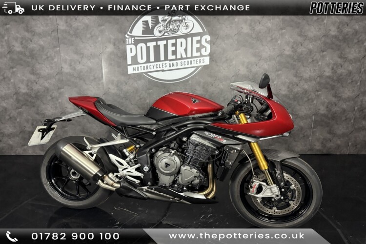 TRIUMPH SPEED TRIPLE 1200