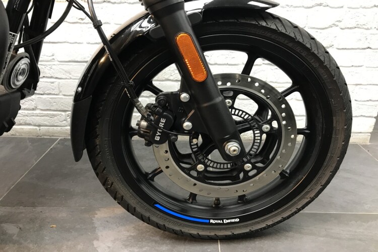 ROYAL ENFIELD HUNTER 350