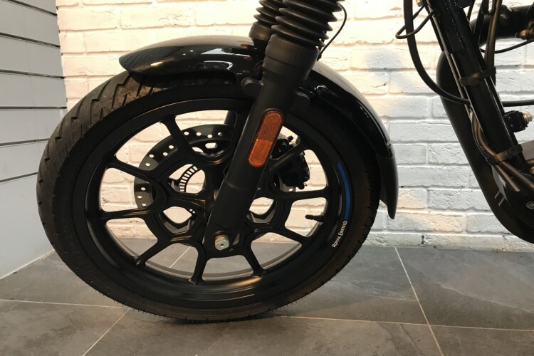 ROYAL ENFIELD HUNTER 350