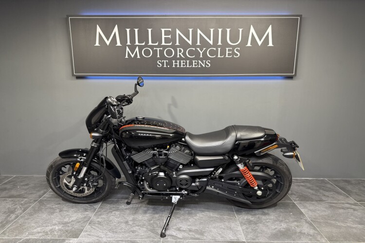 HARLEY-DAVIDSON STREET