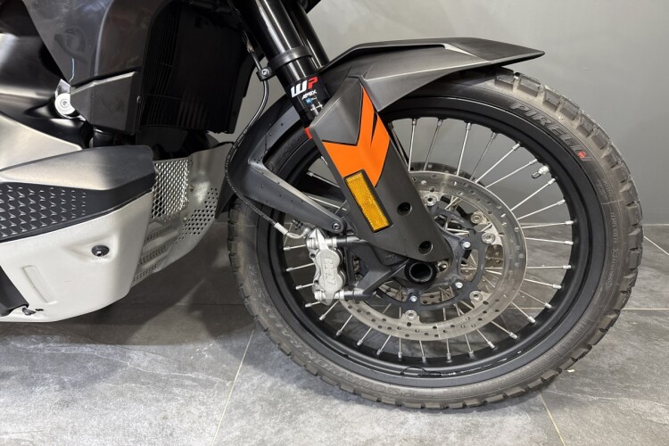 KTM 790 ADVENTURE