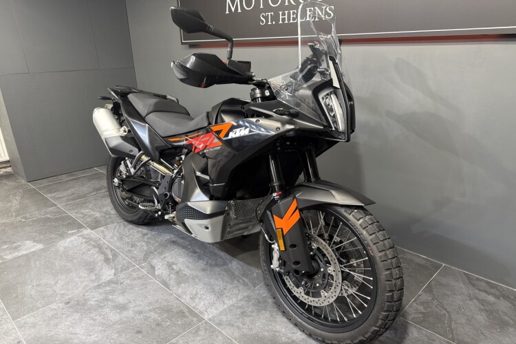 KTM 790 ADVENTURE