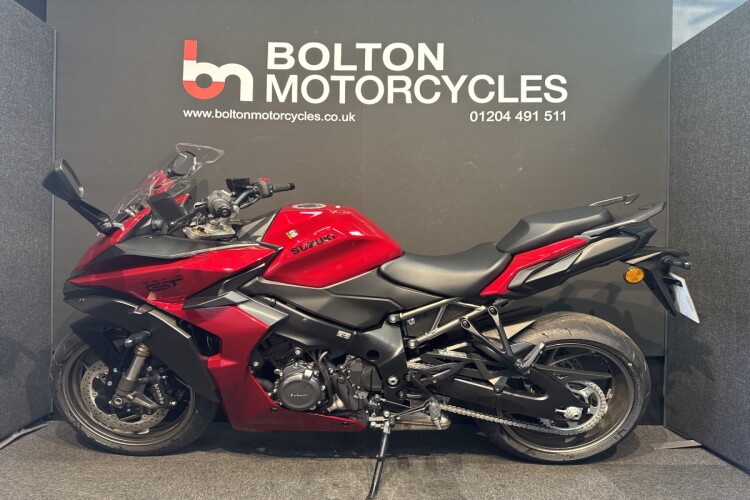 SUZUKI GSX-S1000GT