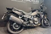 SUZUKI V-STROM 800