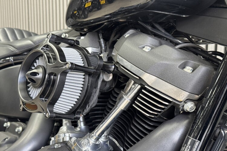 HARLEY-DAVIDSON STREET